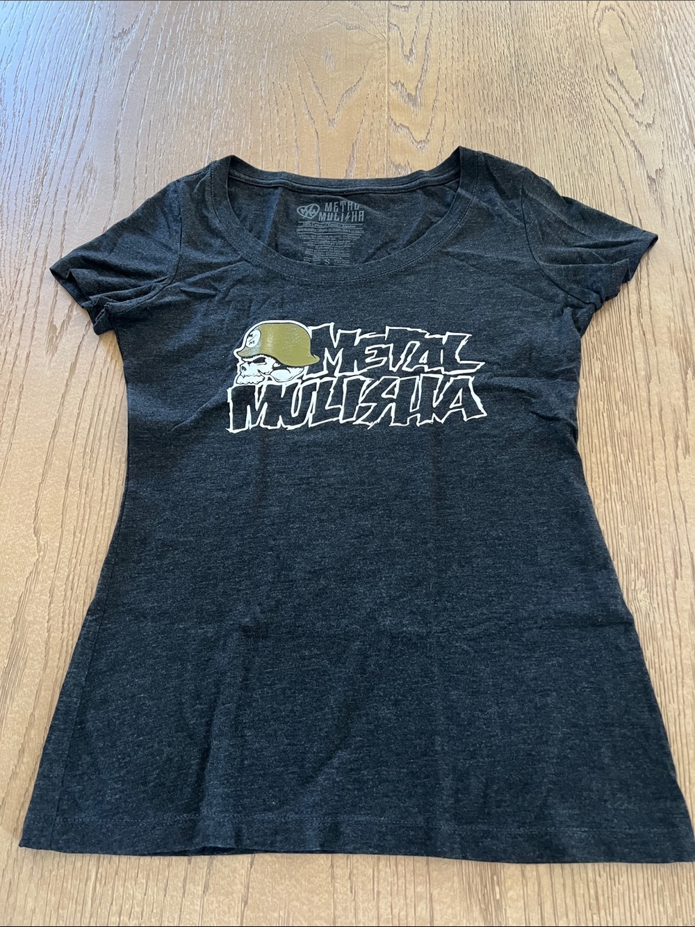Metal Mulisha Women's BScoop Neck Tee with Olive Skull Graphic